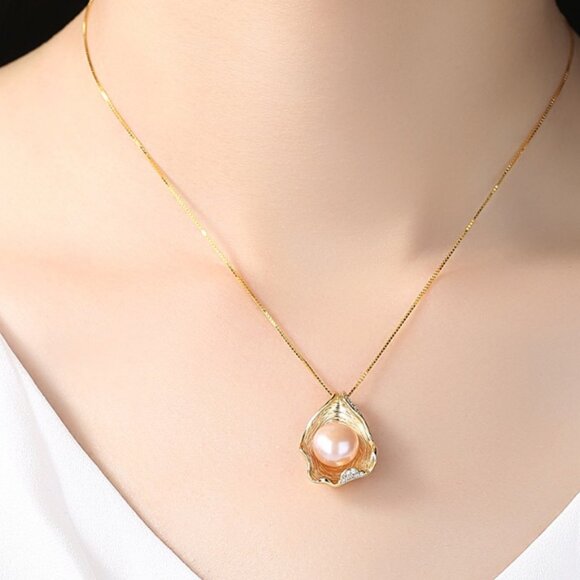 Jewelry - 9.70mm Round Cultured Pearl 18KY Gold Plated Necklace